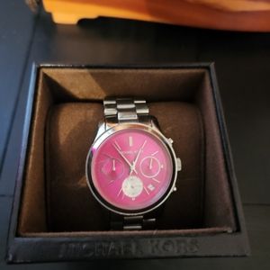 Michael Kors Watch silver with bright pink face